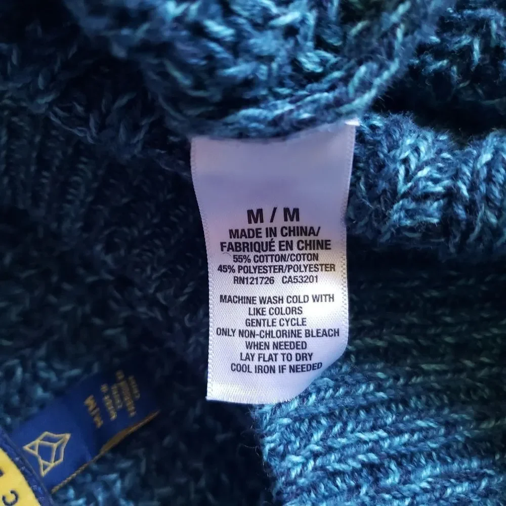 Prince & Fox Blue Cable Knit PullOver Sweater
